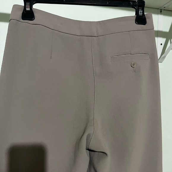 Aritzia Wilfred Allant Pants Cropped Leg Tie Waist Crepe Trousers, Taupe - Picture 4 of 9